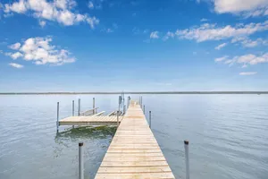 Image of Lakeside Getaway - Modern Living At The Lake's Edge