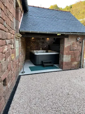 Image of Superbe Villa Avec Jaccuzi à Collonges la Rouge