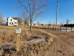 Image of 4 bedroom country farmhouse
