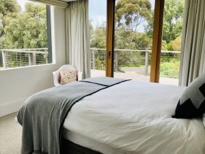 Image of Peaceful Private Portsea Retreat