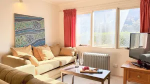 Image of Karoonda 2 is a one bedroom apartment that is perfect for the keen snow goers on a budget.