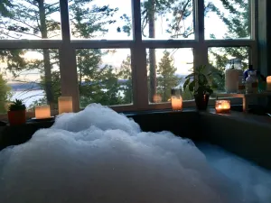 Image of Nature House: Peaceful and Romantic - Tub for Two, Sauna, Flathead Lake views