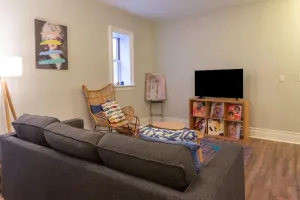 Image of Charming Getaway Apartment in Midtown