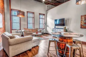 Image of Downtown La Crosse Renovated Flat