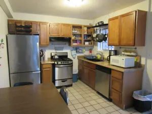 Image of Comfortable 3 bedroom in  \"Hip\" Temescal