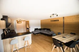 Image of APPT, CENTER STATION, TIGNES LAKE, at the foot of the slopes 6 pers