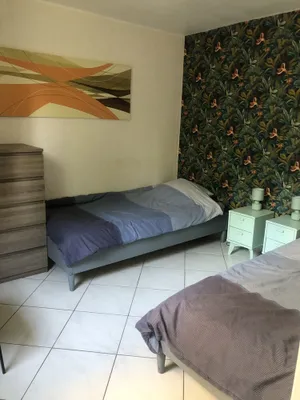 Image of 3-Bed Apartment + Parking near Kindarena