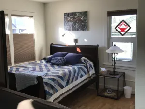 Image of Modern Studio in Heart of Downtown Fairbanks - beautifully renovated & clean