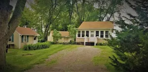 Image of Quiet & Cozy Cabin Across from Fox Lake 🚤