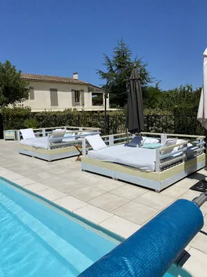 Image of Superb 250 m2 Provencal farmhouse for rent