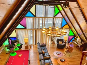 Image of 100 ft to Lake & Beach💥Huge Yard💥Kayaks💥Hot Tub💥Fast Wi-Fi💥Piano💥Pets Stay FREE