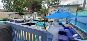 Image of #3 PET FRIENDLY! PONTOON\/KAYAKS AVAILABLE! STUDIO CONDO CLOSE TO TOWN & MARINA!