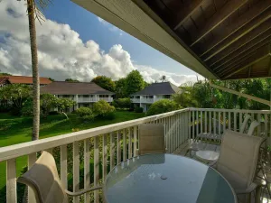 Image of Embrace Ease+Perks! Enjoy WiFi, Ceiling Fans, Flat Screen, Kitchen+Lanai–Kiahuna 2043