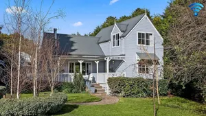 Image of Dove Cottage — Stay 3 Pay 2