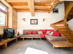 Image of Chalet skis aux pieds avec 3 chambres et terrasse à Chamonix - FR-1-343-225