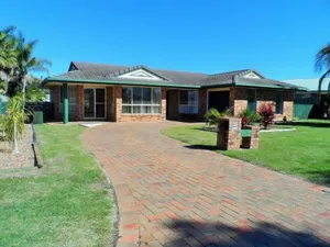 Image of Shangri-La PET FRIENDLY Holiday House