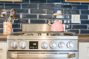 Image of Stylish 2Bdrm Bungalow | Walkable + Well Equipped