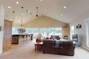 Image of Vista Point Lake House