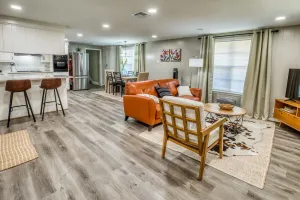 Image of Walking distance to historic downtown Brenham!