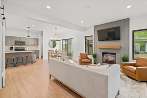 Image of Modern 4 Bed\/3.5 Bath Farmhouse Steps to Downtown CF!