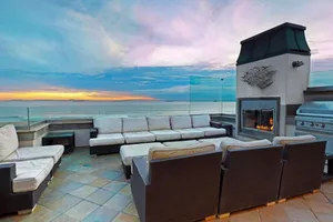 Image of 3 Bedroom 2 Bath Beachfront Home