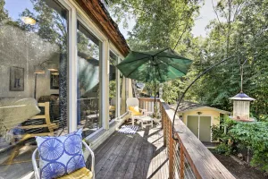 Image of Sunny downtown studio with kitchenette, smart TV, AC, & balcony