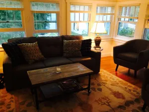Image of Beautifully renovated Carriage House apt within a tree-house like setting.