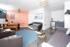 Image of Stylish City Apartment with Parking Bridge Square Apartments