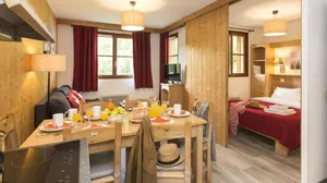 Image of Wifi, 100m from shops, fitness, swimming pool, balcony, parking, tv, ski locker, 44m²