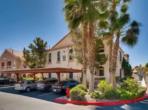 Image of Convenient location,clean & Charming