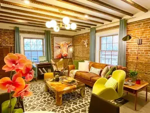 Image of Steer on Dock Wilmington Private Mansion Apartment
