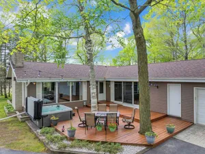 Image of Private Ranch home hidden in the woods with lots of wildlife to view.