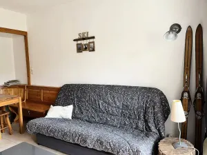 Image of La Grande Moucherolle bis