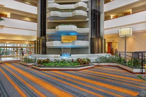 Image of Holiday Inn University Plaza-Bowling Green by IHG