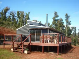 Image of Stompin' Wombats - holiday house in Marysville