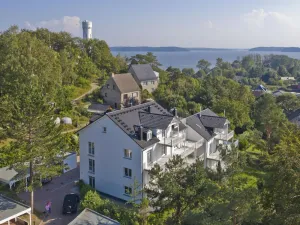 Image of Modern vacation apartment with balcony, sea view - Ferienresidenz Zwei BoddenFeWo 1-3 - Ferienresidenz