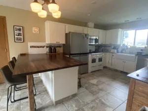 Image of 3 Bed 3 Bath Farmhouse in Wine Country