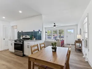 Image of Modern & Cozy Home at the Heart of San Antonio