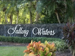 Image of Beautiful Pet Friendly Condo-close to everything! Prof. cleaned and sanitized.