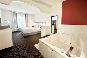 Image of Ramada by Wyndham Columbia