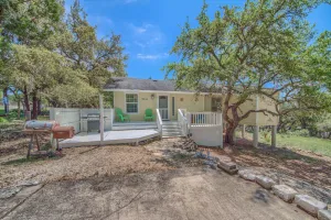 Image of Perfect Canyon Lake getaway!!