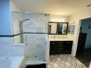 Image of A Naples gem close to the beach and downtown!