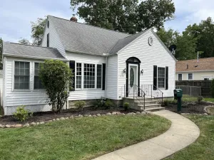 Image of Remodeled Charming Avon Lake Home
