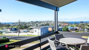 Image of MONTAVIEW: 24 Mumbulla Street