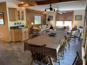 Image of Spruce Hill - Perfect for your team LARGE home sleeps 27, 1 mile to CDP