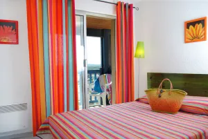 Image of Accès direct à la Plage Sud | Piscine sur place !