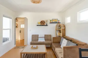 Image of Brand New Remodeled Pierpont Surf Cottage Footsteps to Ocean Ventura