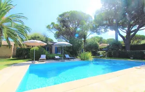 Image of Air-conditioned villa for 6 people with a private pool located 3 km from Saint-Tropez