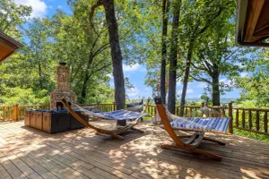 Image of Lake Hudson Grand Lodge - 3 bed 2.5 bath Log Home