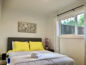Image of Spacious 3BR w\/ Outdoor Patio - Good for Big Group